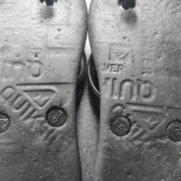 Two Pairs of Girls Flips Flops - Picture 5 of 5